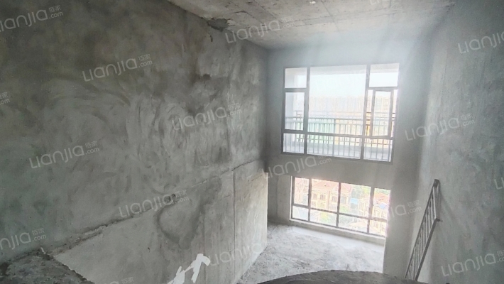 金岛国际一期二手房实景图