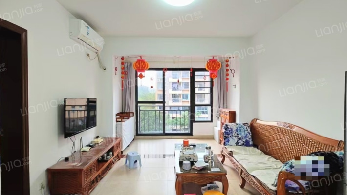 欧亚温泉山庄二手房实景图