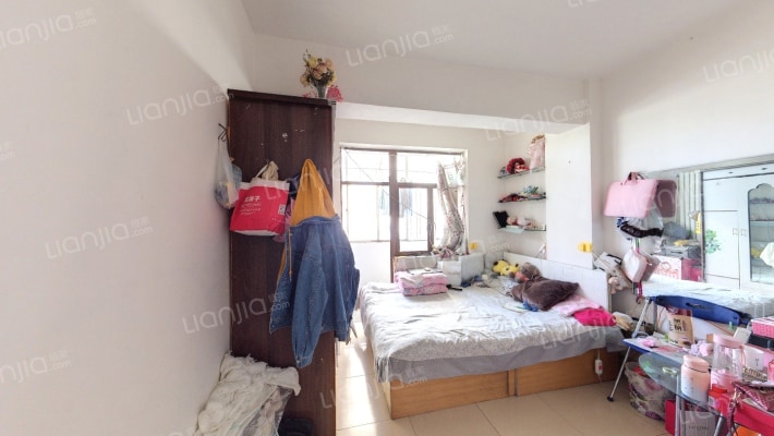 雷坛河贸易市场二手房实景图