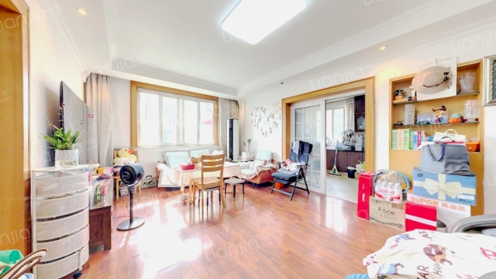 莘南新村二手房实景图