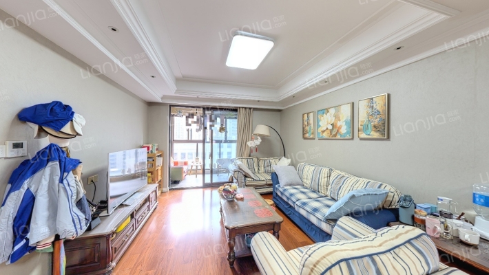 苏宁悦城悦园C区二手房实景图