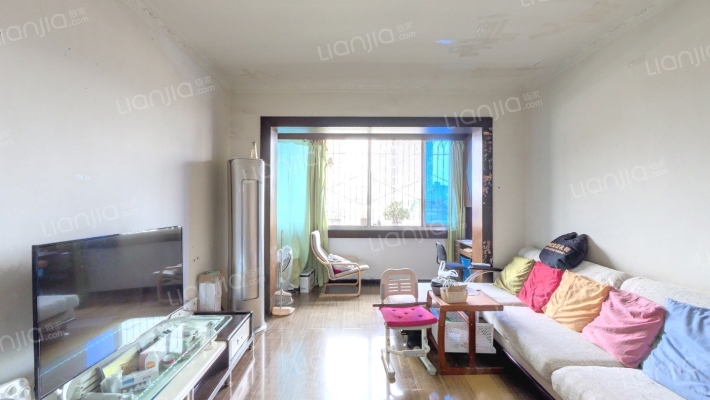 居民大院二手房实景图