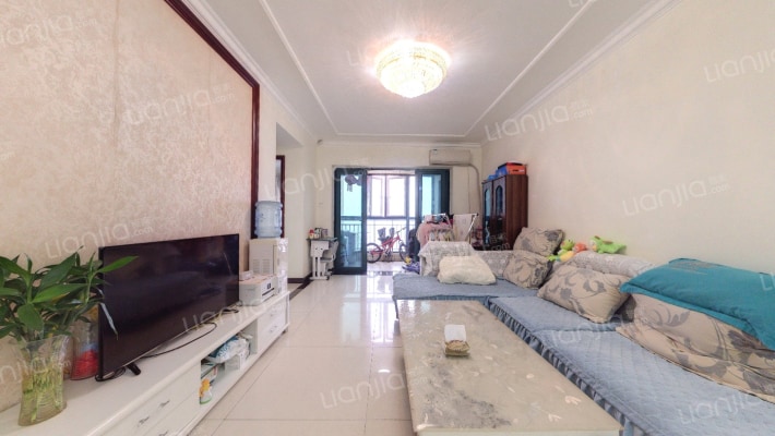 恒大绿洲二手房实景图