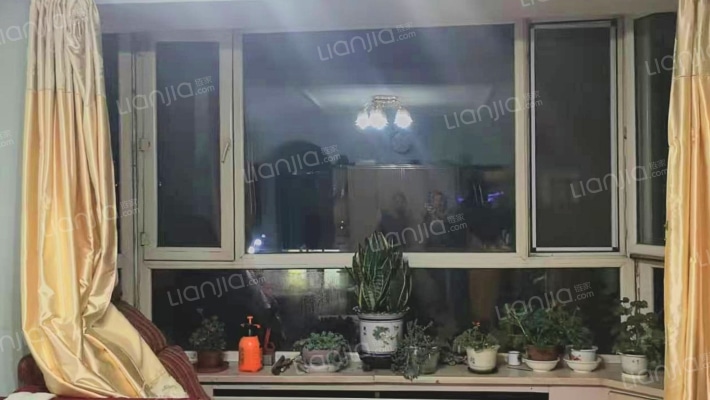 东方二区二手房实景图