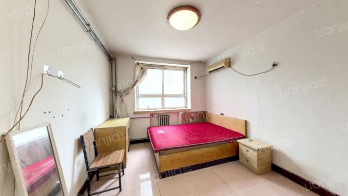 新石小区二手房实景图