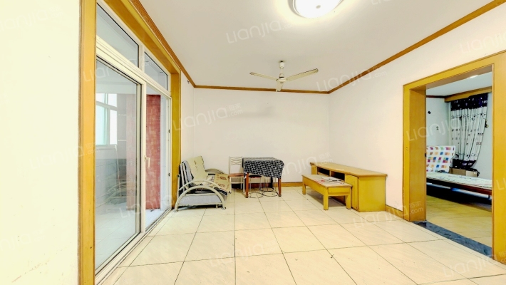 玻璃厂宿舍二手房实景图