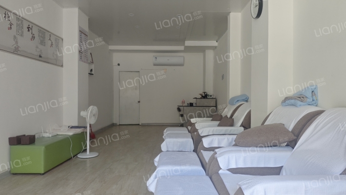 绿茵花园二手房实景图