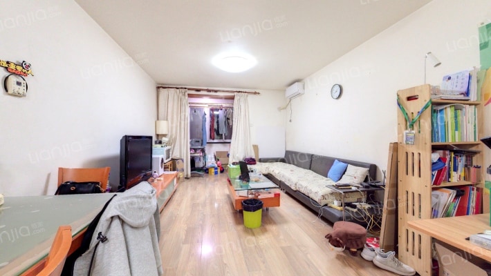 和谐家园二区二手房实景图