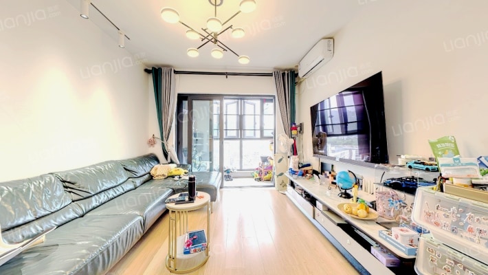 凯旋天玺名庭二手房实景图