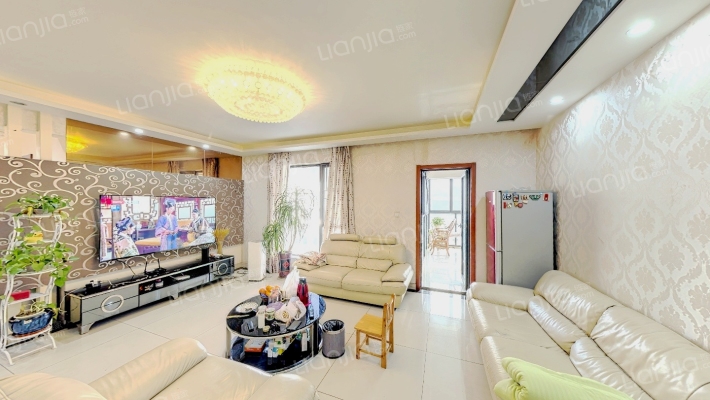 宝泰家园二手房实景图