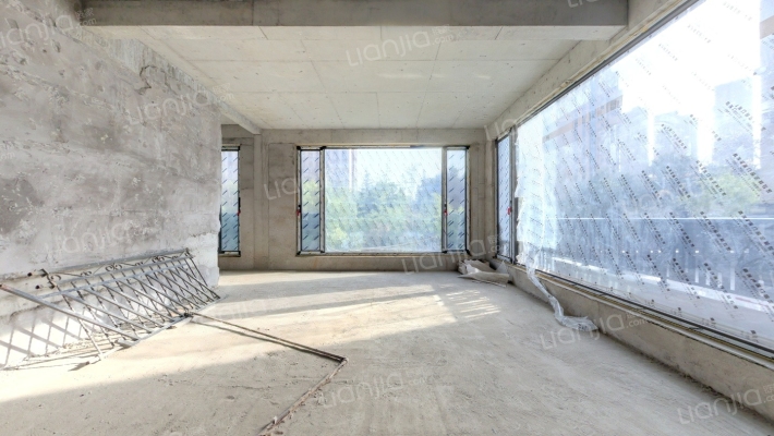 绿地国际生态城一期二手房实景图