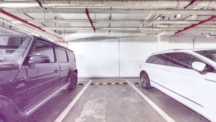 远洋万和城B区二手房实景图