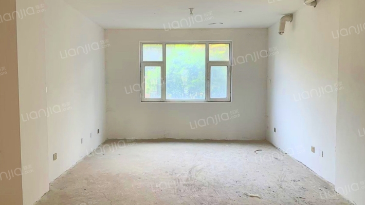 美澳嘉苑二手房实景图