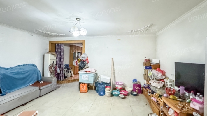 耀强花园二手房实景图