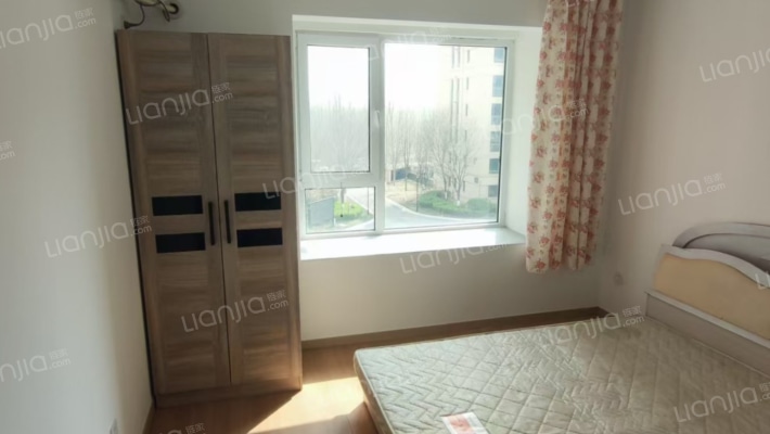 桃源新都孔雀城 3室2厅 南-卧室A