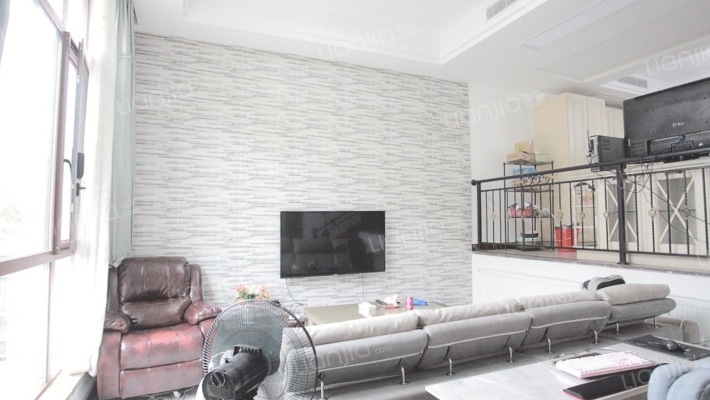 迴峰庄园二手房实景图