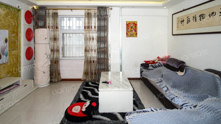 碧天华庭小区二手房实景图