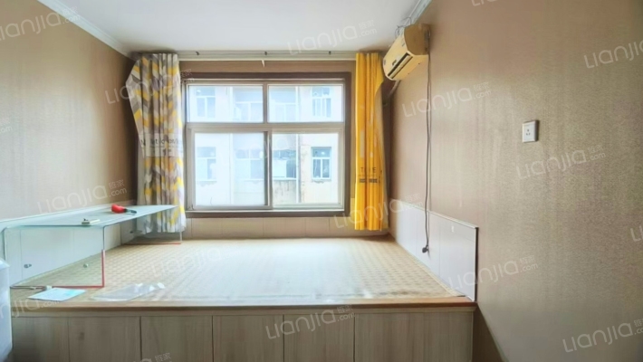 针织集团家属院二手房实景图