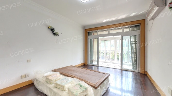 山泉花苑（北区）二手房实景图