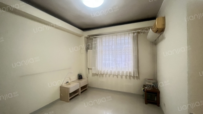 永安小区 4室2厅 南 北-卧室C