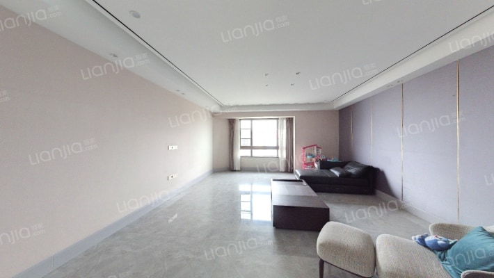 新梅华府二手房实景图