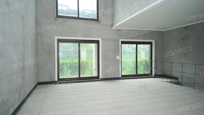 江山樾五期南二手房实景图