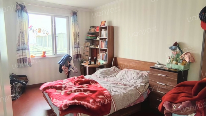 此房户型好，南北通透2居，采光充足，交通便利-卧室A