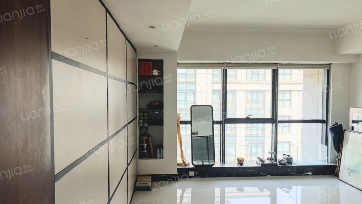 行署国际广场二手房实景图