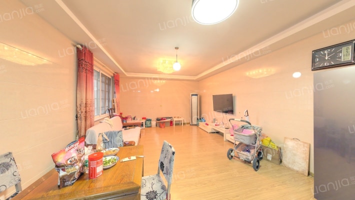 新天第凤凰小区二手房实景图