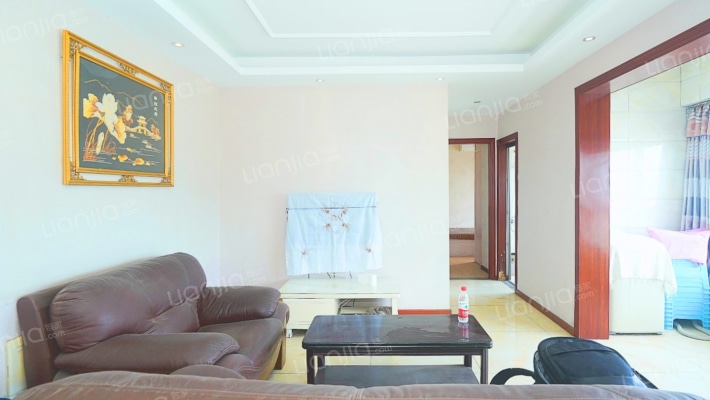 英伦世家二手房实景图