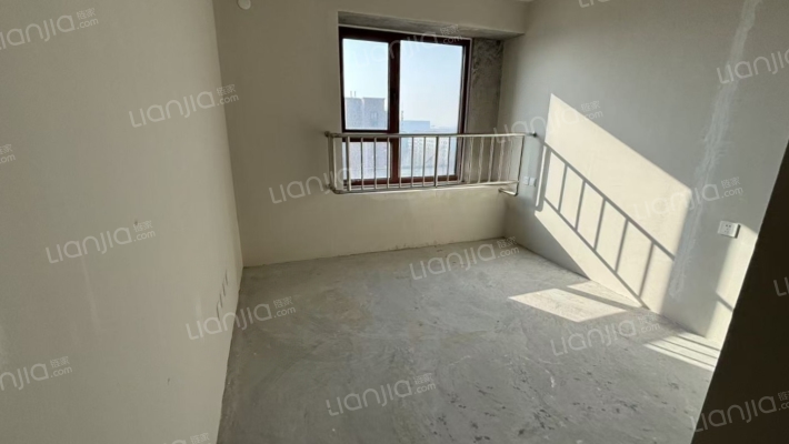 保利明玥时光二手房实景图