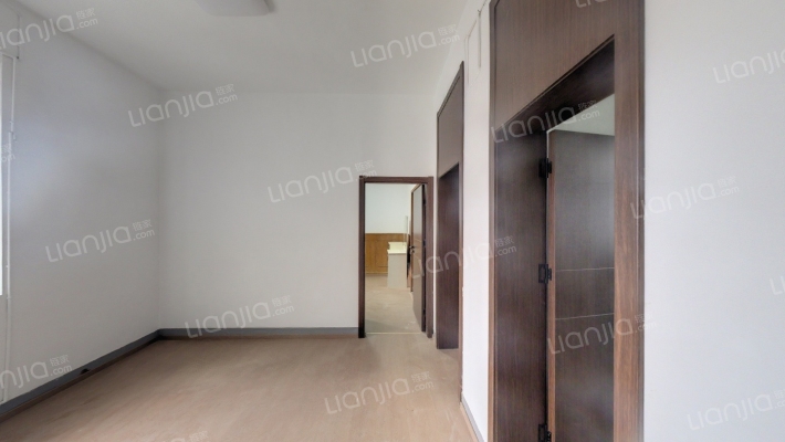 南大街64号二手房实景图