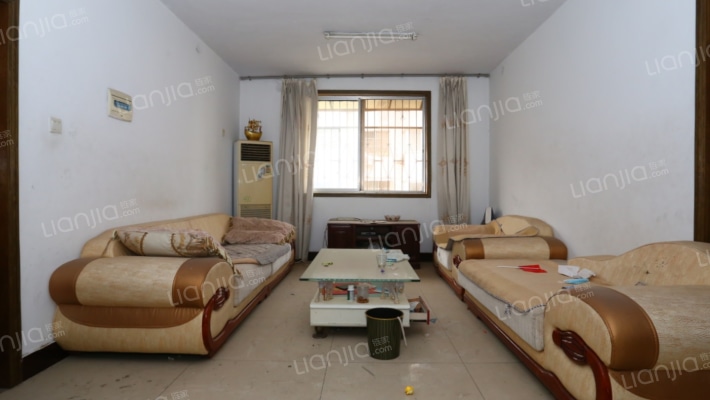 周口市实验中学家属院二区二手房实景图