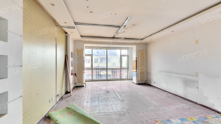 红旗嘉园二手房实景图