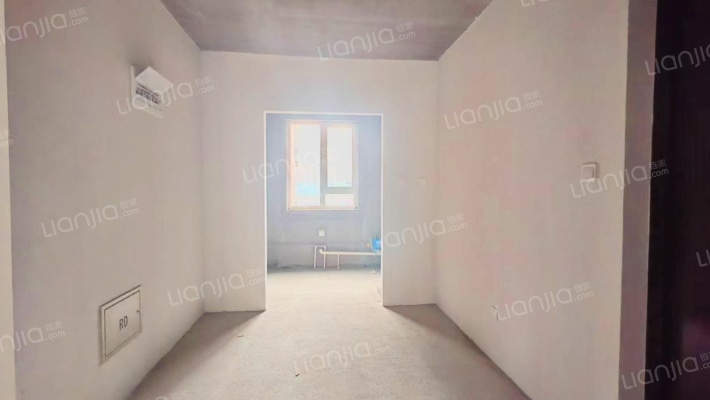 铂悦山户型好采光好全天无遮挡价格可议-餐厅