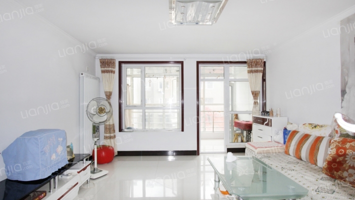 吉地庭院二手房实景图