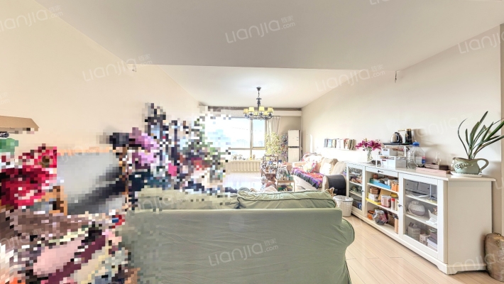 大西洋新城E区二手房实景图