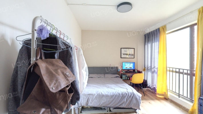 香山长岛二手房实景图