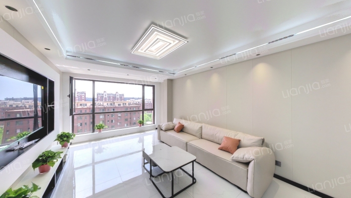 富禹依云澜汇二手房实景图