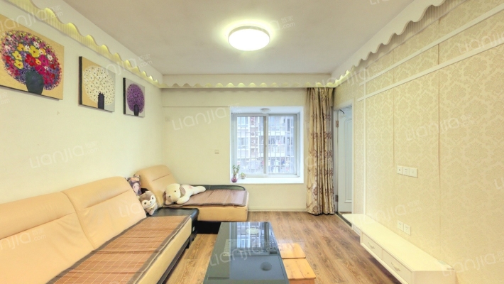 民生小区二手房实景图