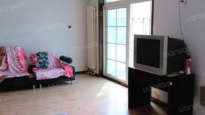 京南双拼别墅140平院子，500米进京 格局合理 有地下室-客厅B