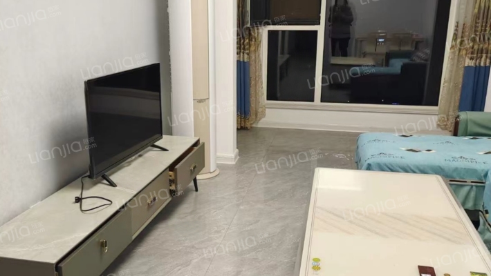 K2狮子城北区 2室1厅 南-客厅