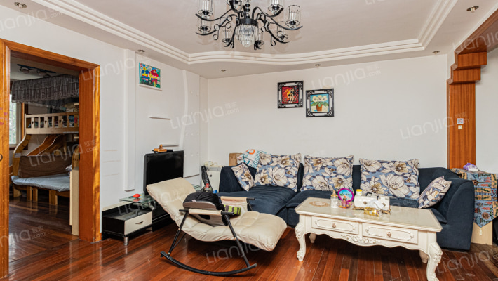 锦绣花苑二手房实景图