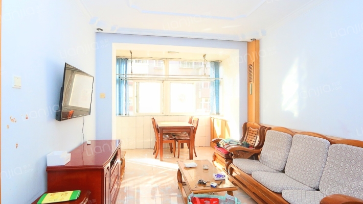 南关桥东街8号院二手房实景图