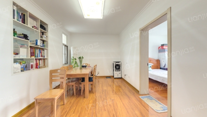 隆岗新村矿机小区二手房实景图