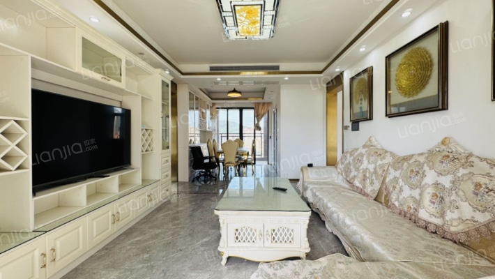 锦多宝吉祥龙二手房实景图