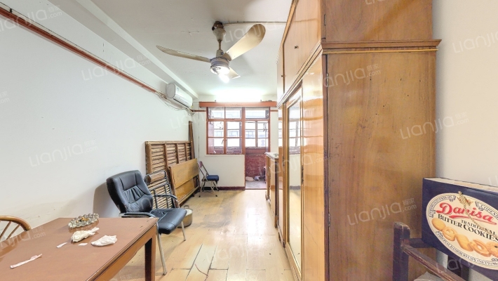 宛轻公寓二手房实景图