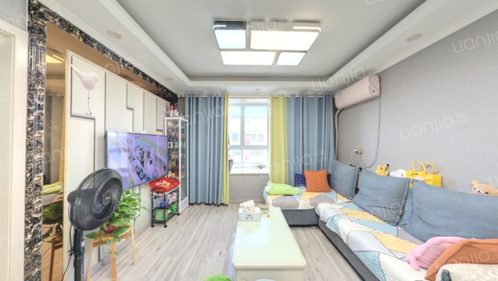 惠麓苑B区二手房实景图