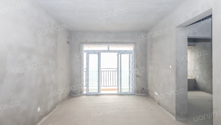 银翔城盛世豪庭二手房实景图