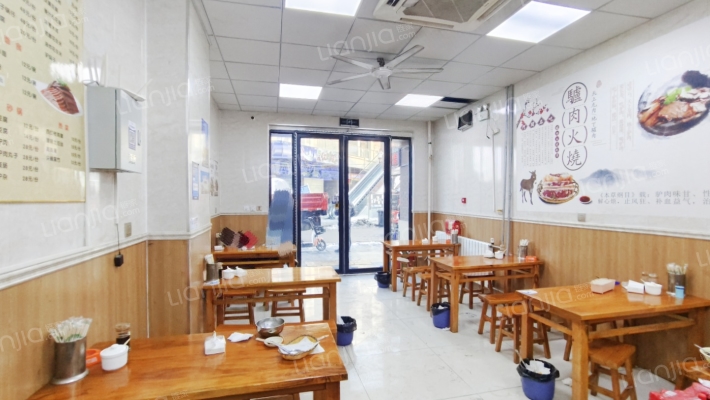 新城吾悦广场二手房实景图